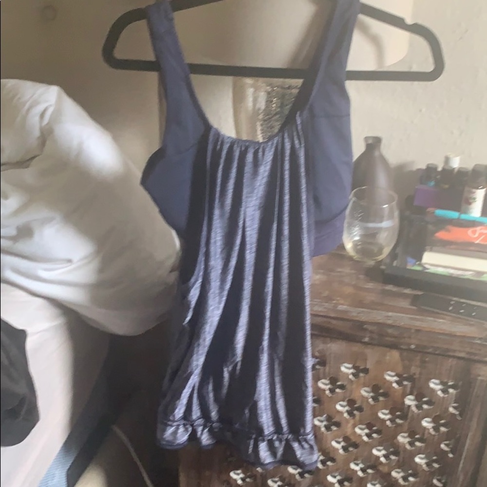 Size 8 lululemon high sweat tank